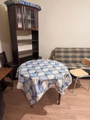 Basic Tek Büyük Yataklı Oda