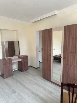 Basic Tek Büyük Yataklı Oda
