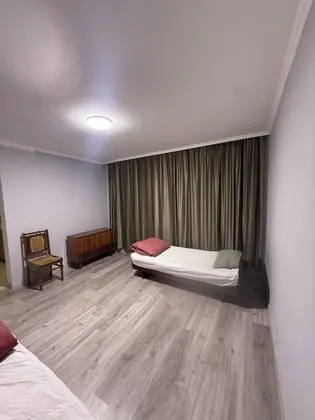 Basic Tek Büyük Yataklı Oda