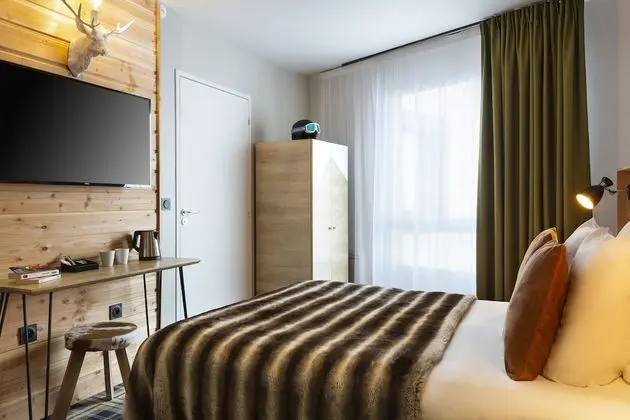 Classic Tek Büyük Yataklı Oda