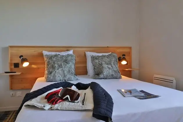 Classic Tek Büyük Yataklı Oda