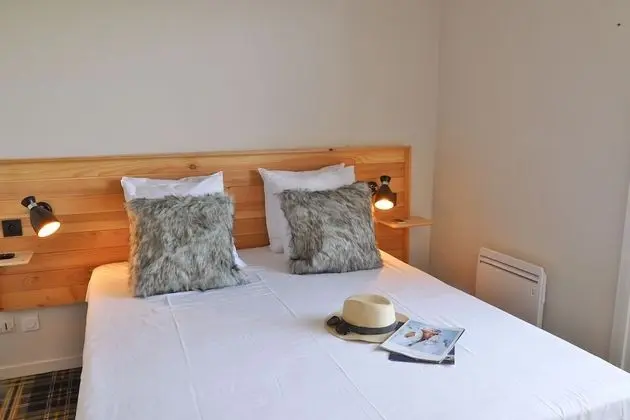 Classic Tek Büyük Yataklı Oda