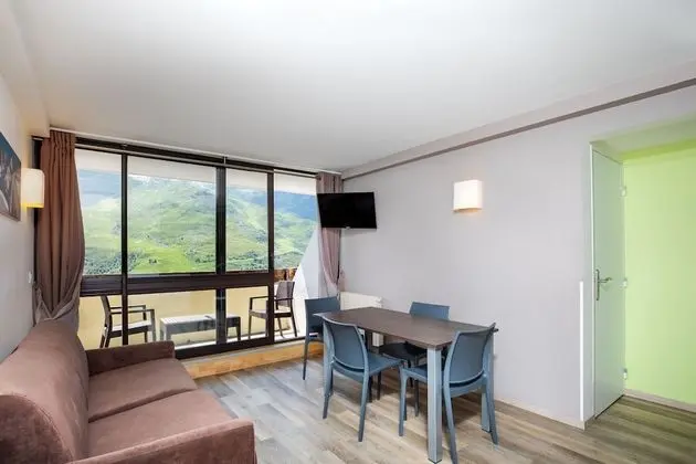 Apart Altı Yataklı