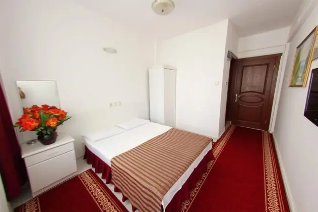 Standart Oda, Şehir Manzaralı