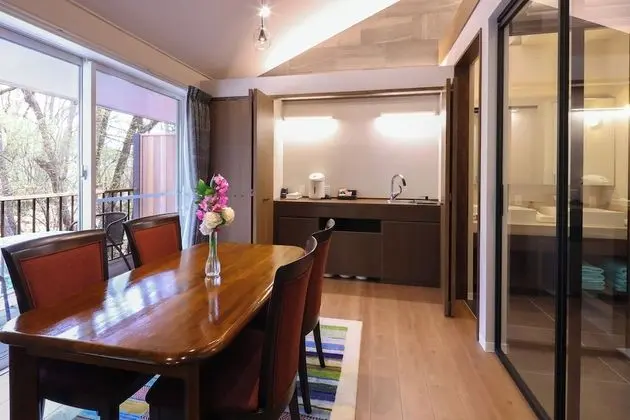 Premium Oda, Sigara İçilmez (Chic Modern Suite)