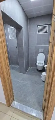 Ekonomik Üç Kişilik Oda, Kara Manzaralı, Ortak Teraslı