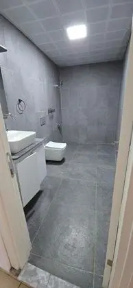 Geniş Aile Odası, Manzarasız, Ortak Teraslı