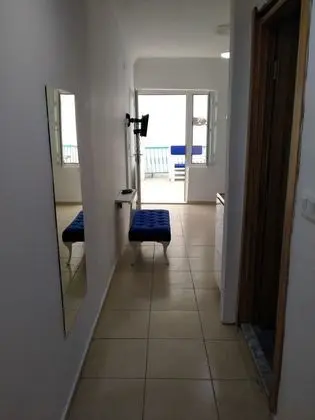 Küçük Apart