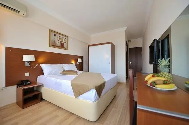 Standart Oda, Şehir Manzaralı