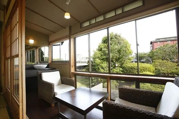 Standard Oda (Standard, 2nd floor)