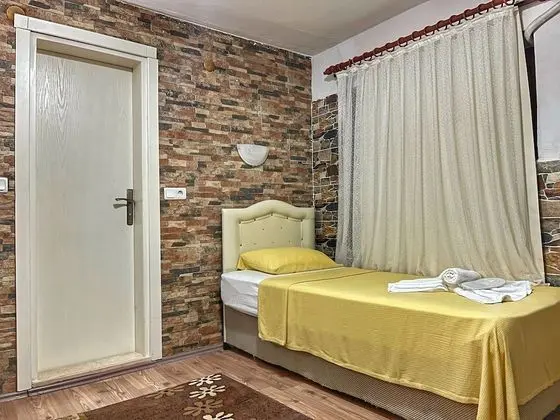 Economy İki Ayrı Yataklı Oda