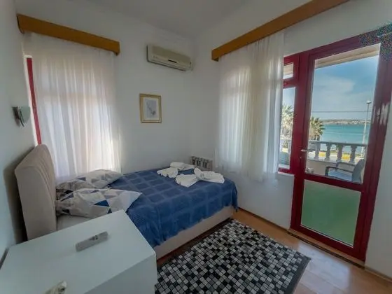 Romantic Tek Büyük Yataklı Oda