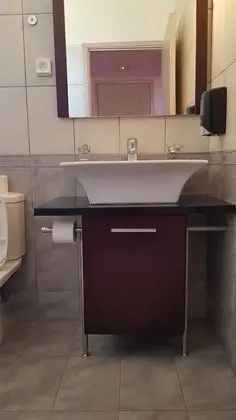 Üç Kişilik Oda