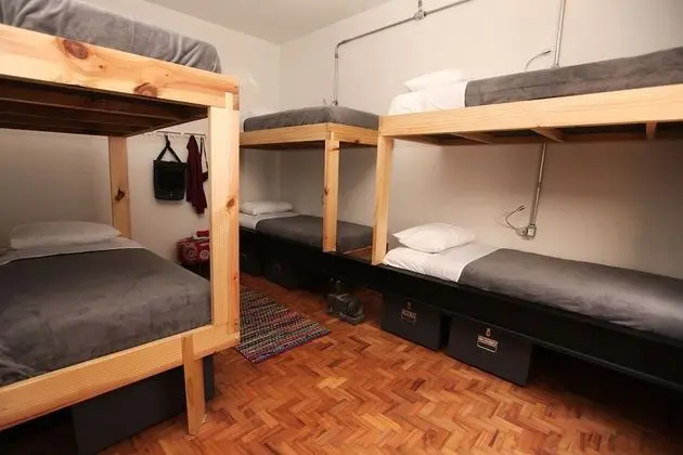 Ortak Ranzalı Oda, Karma Ranzalı Oda