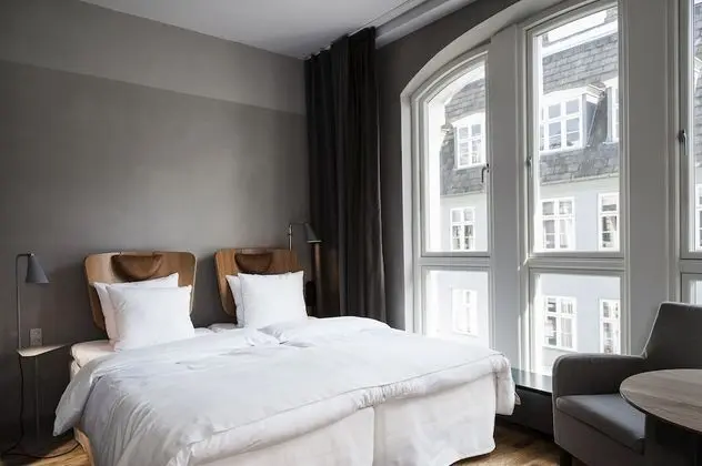 Deluxe Double with Panoramic Window