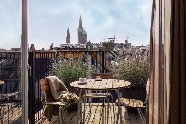 Loft Suite with Private Rooftop Balcony