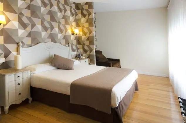 Tek Büyük Yataklı Oda (with extra bed)