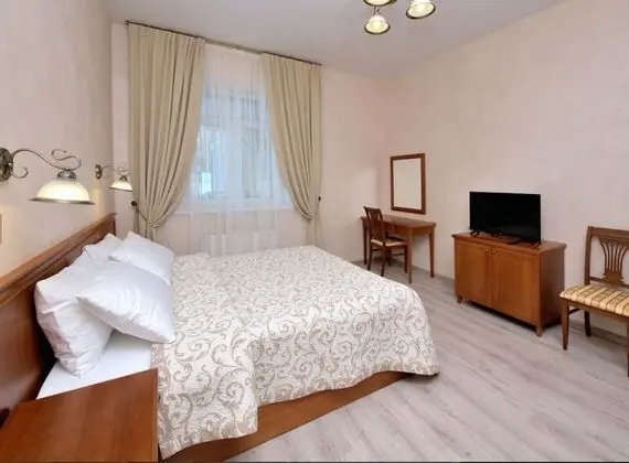 Standard Tek Büyük veya İki Ayrı Yataklı Oda
