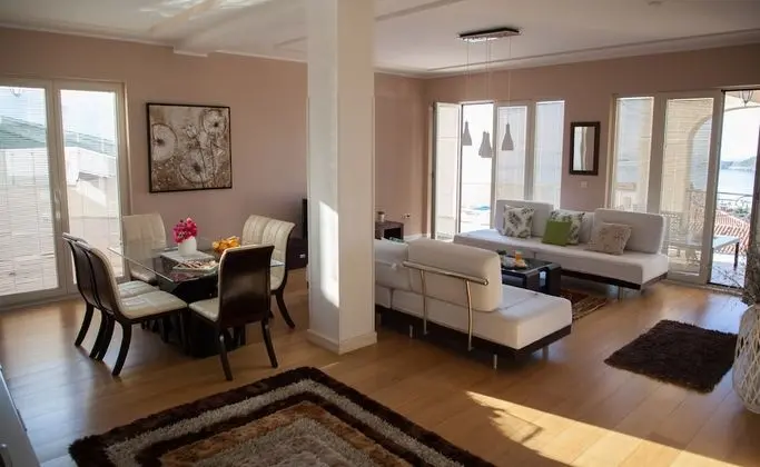 Comfort Apart Daire, 2 Yatak Odası, Deniz Manzaralı