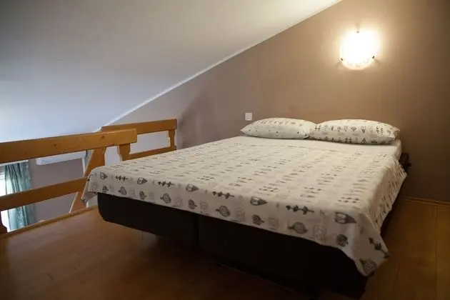 Standard Apart Daire, 2 Yatak Odası, Teras, Havuz Manzaralı (Gallery)