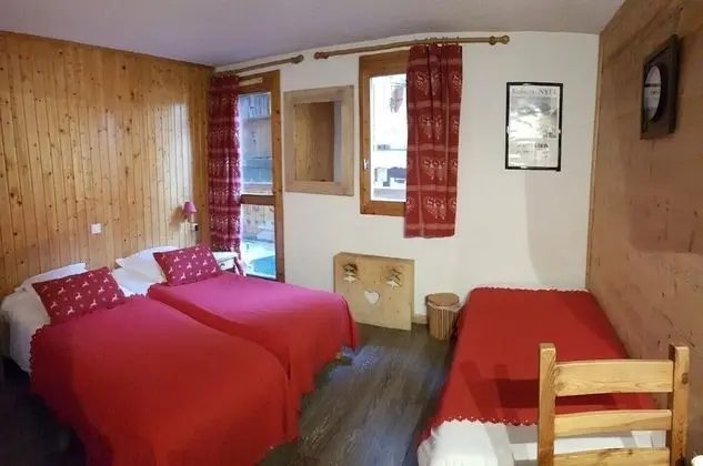 Standard Tek Büyük veya İki Ayrı Yataklı Oda