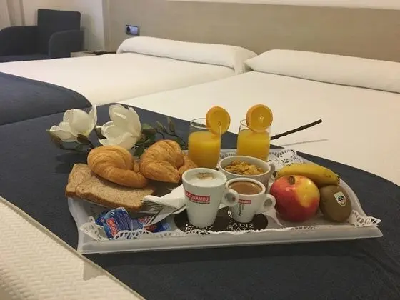Büyük Yataklı Tek Kişilik Oda, Balkon