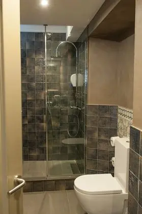 Tek Büyük Yataklı Oda, Teras