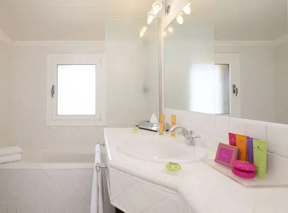 Standard Tek Büyük Yataklı Oda, Deniz Manzaralı (Balcony)