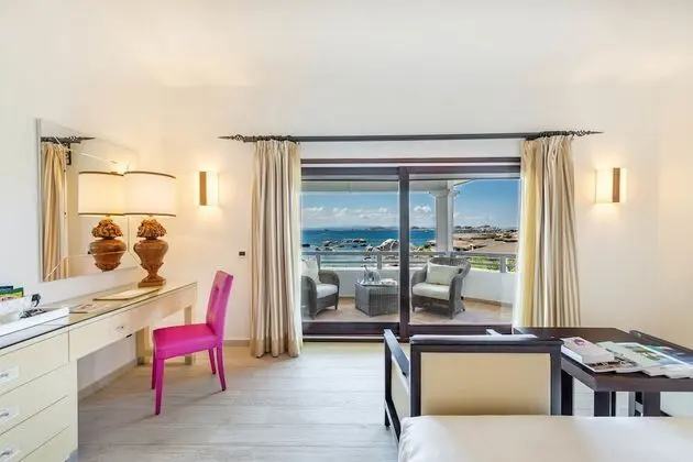 Tek Büyük Yataklı Oda, Deniz Manzaralı (Privilege)