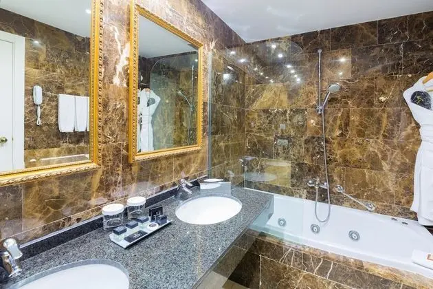 Royal Süit, Birden Çok Yatak, Teras, Vadi Manzaralı