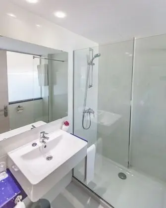 Tek Büyük Yataklı Oda, Deniz Manzaralı