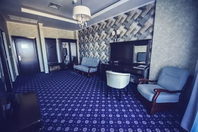 Suite 4 Stars