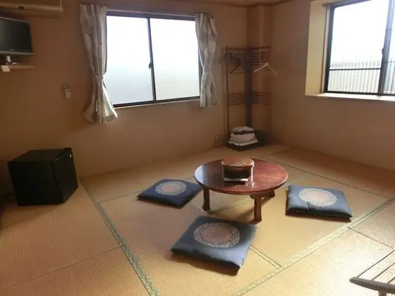 Traditional Oda (Quadruple, Shared Bathroom)