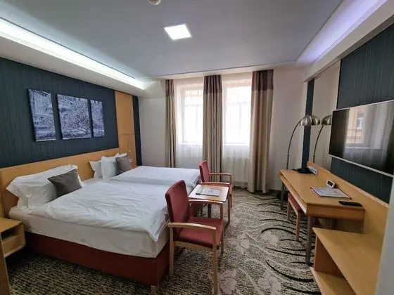 Standard Tek Büyük Yataklı Oda