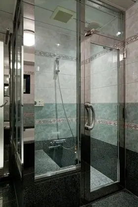 Standard Oda, 1 Büyük (Queen) Boy Yatak, Sauna