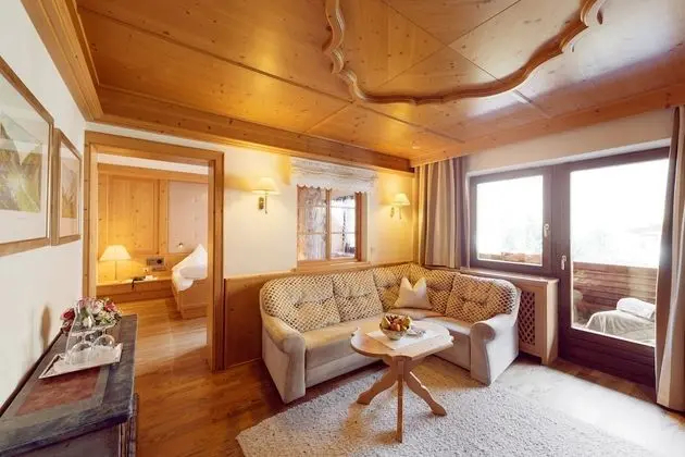 Superior Tek Büyük Yataklı Oda, Balkon, Dağ Manzaralı (Habicht)