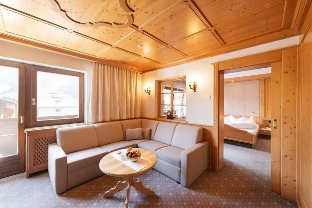 Superior Tek Büyük Yataklı Oda, Balkon, Dağ Manzaralı (Habicht)