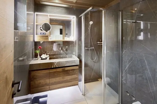 Tek Kişilik Oda, Balkon, Dağ Manzaralı (Kartnall)