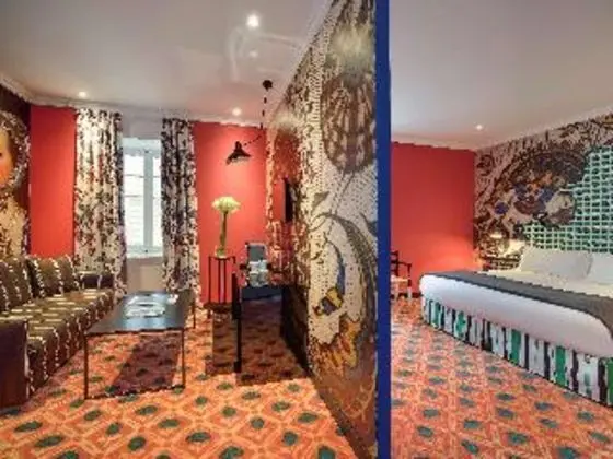 JUNIOR SUITE