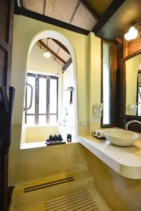 Hill Cottage Pool Villa Room
