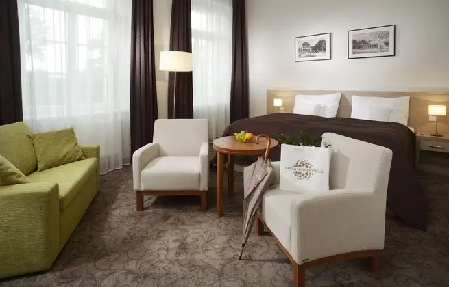 Tek Büyük Yataklı Oda