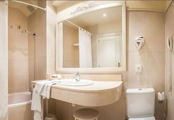 İki Ayrı Yataklı Oda, Teras