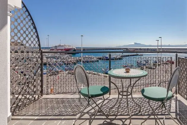 Tek Büyük Yataklı Oda, Deniz Manzaralı