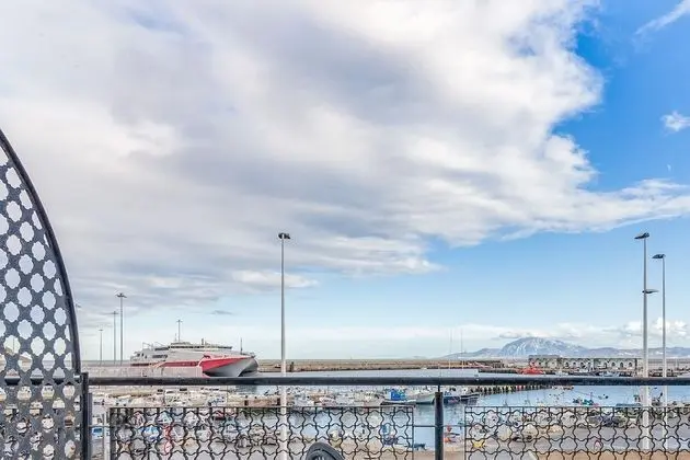 Tek Büyük Yataklı Oda, Deniz Manzaralı
