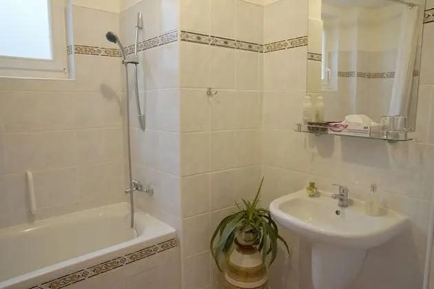 Deluxe Tek Büyük veya İki Ayrı Yataklı Oda, Balkon