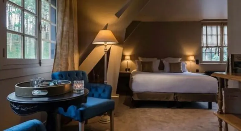 Tek Büyük Yataklı Oda