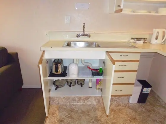 One Bedroom Apartment Downstairs