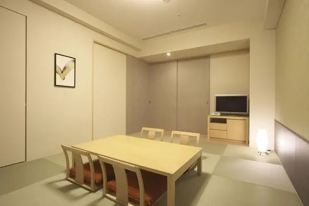 Traditional Oda (Japanese Style Room with View Bath)
