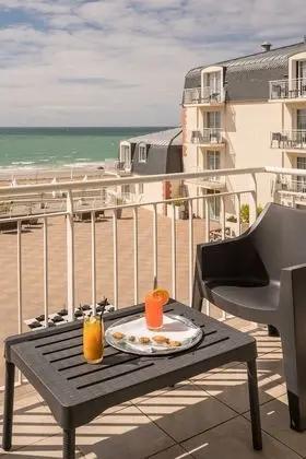 Deluxe Tek Büyük veya İki Ayrı Yataklı Oda, Deniz Manzaralı