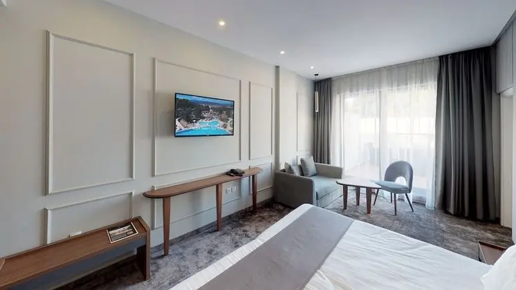 Luxury Apart Daire, Park Manzaralı